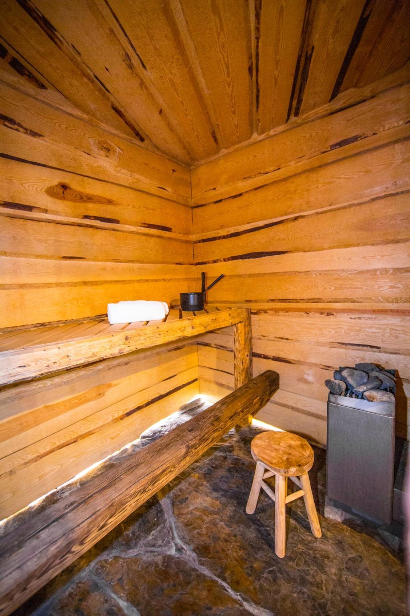 Bookeinfach Bad Ems - Private - Sauna Jacuzzi Whirlpool Swimmingpool Alahna Sup Beachvolleyball Billiards Ping Pong Cinema Theater Music Disco Ball Bbq Und Parkplaetze Exterior photo