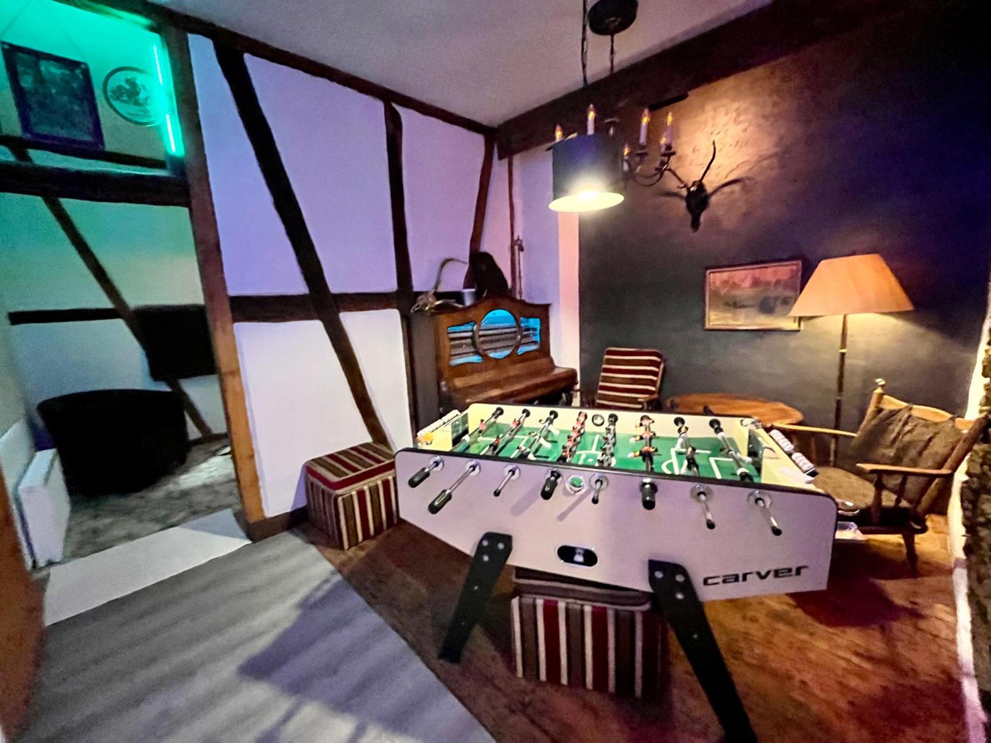 Bookeinfach Bad Ems - Private - Sauna Jacuzzi Whirlpool Swimmingpool Alahna Sup Beachvolleyball Billiards Ping Pong Cinema Theater Music Disco Ball Bbq Und Parkplaetze Exterior photo